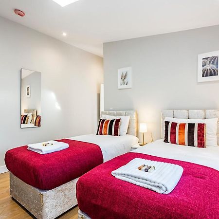 South Woodford 2 Bed En-Suite House Londres Extérieur photo