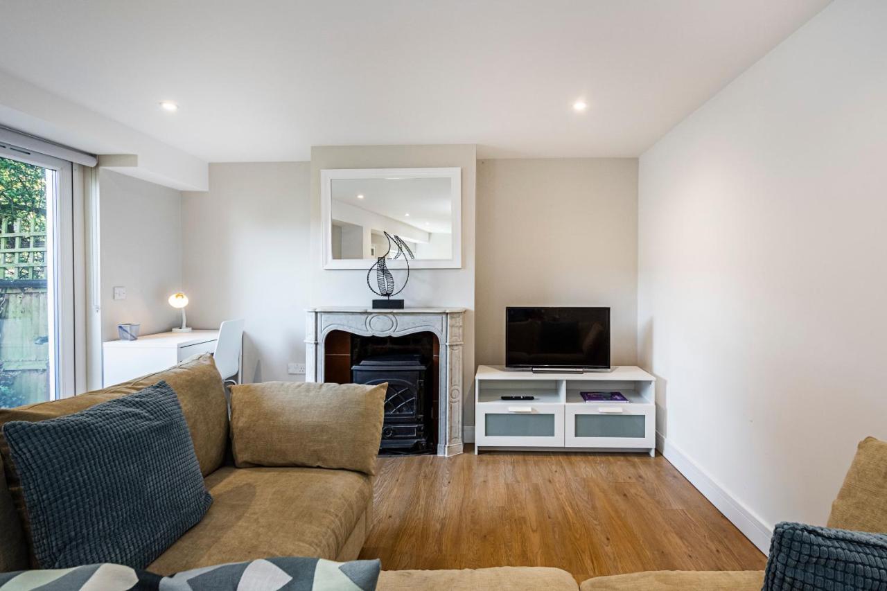 South Woodford 2 Bed En-Suite House Londres Extérieur photo